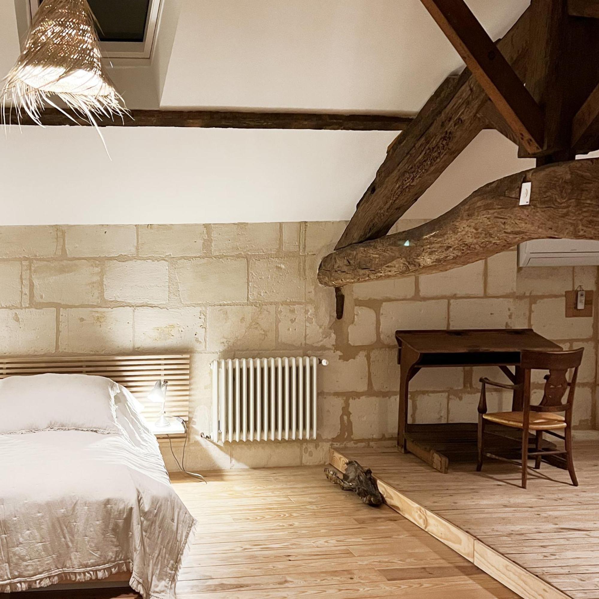 Maisonnette - LA CLOCHETTE du Château de Carney Lugon et l’Ile du Carney Extérieur photo